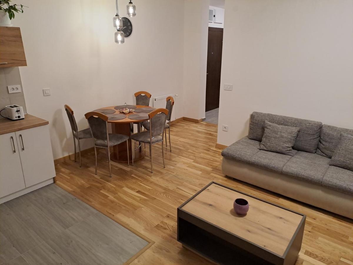 Das Apartman سوبوتيتْسا المظهر الخارجي الصورة