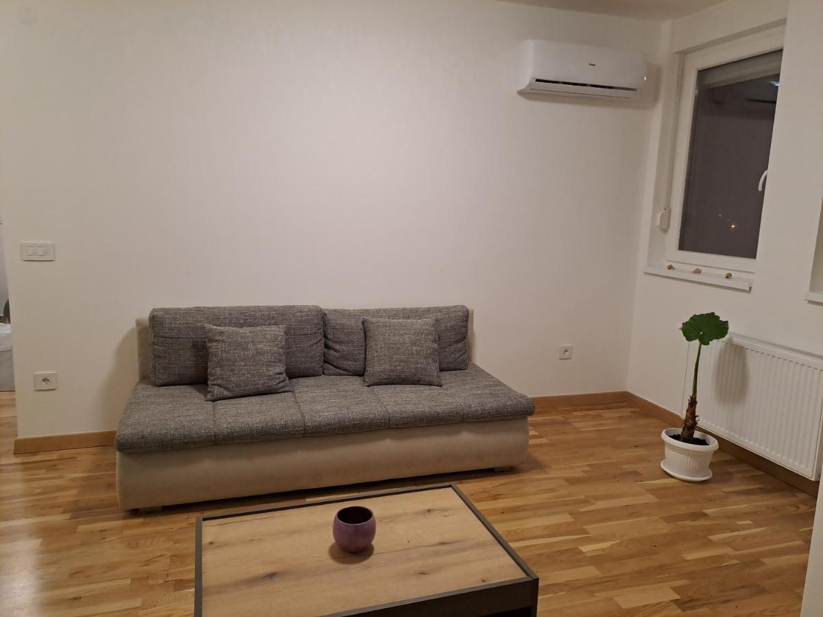 Das Apartman سوبوتيتْسا المظهر الخارجي الصورة